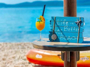 Beach bar