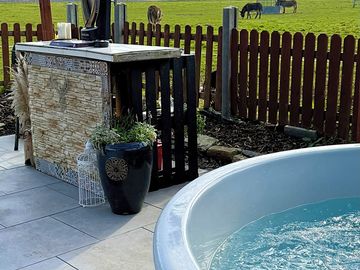 Private bar and hot tub