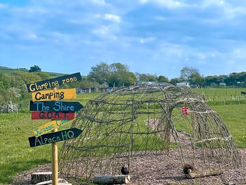 Signposts to the site