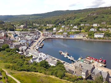 Tarbert harbour from the air on a clear day (added by visitor 28 jul 2019)