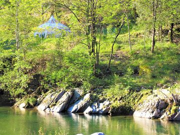 Direct access to the river from your accommodation