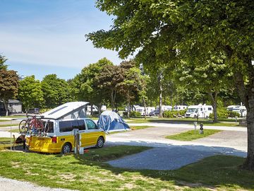 Fully-serviced hardstanding touring pitch at ben nevis holiday park