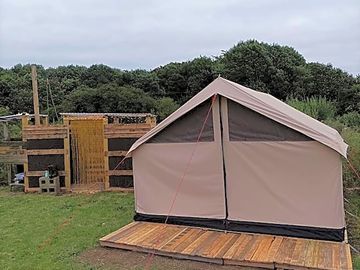 Tent exterior (added by manager 19 aug 2021)