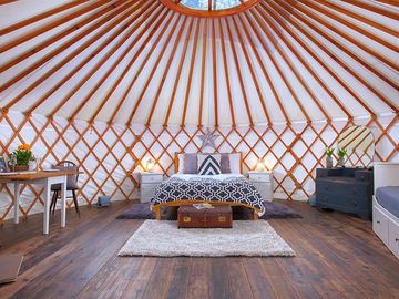 Hazel yurt bed