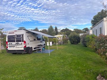 Pitches with electric hook-up