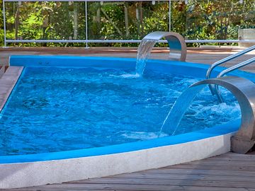 Spa pool