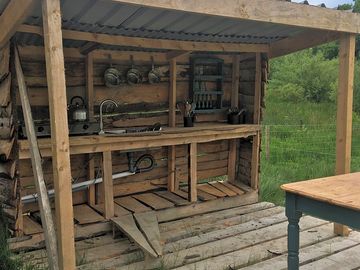 Outdoor kitchen