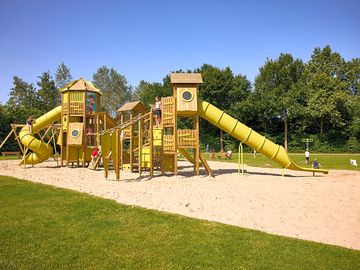 Play area (added by manager 20 feb 2023)