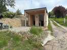 Toilet/shower block
