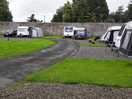 Vu de notre emplacement. charmant camping propre et accueillant.