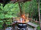 Candles etc are provided for evening dinning outside.