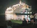 Auslaufendes schiff.