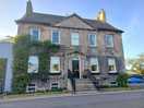 Beautiful country house. the adult only bar!