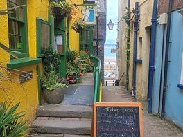 Tenby alleyway.