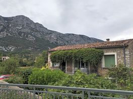 5km away a stunning village