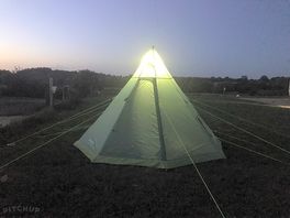 4 man bell tent enjoying country life! be sure to try food at horse and groom.