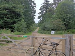 Great cycle paths close to the camping site. cycle maps available.