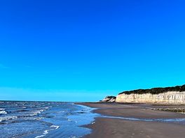 Pett level beach at low tide
