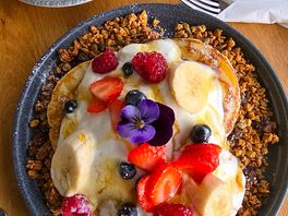 Granola pancakes