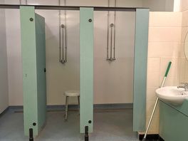 Ladies showers. hot/cold mixer taps with powerful water pressure.