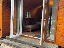 Both doors open out to admire the view!