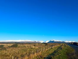 Walk to drigg beach
