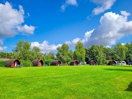 Glamping pods
