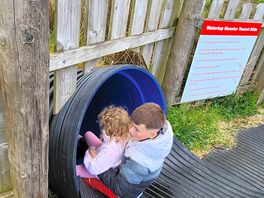 Tunnel slide
