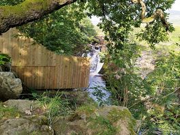 First waterfall on the trail as you leave aite