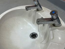 Hot water not plumbed in. trickle of cold water.