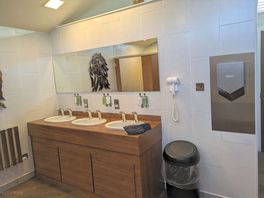 Wash room