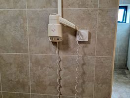 Ladies toilet/shower