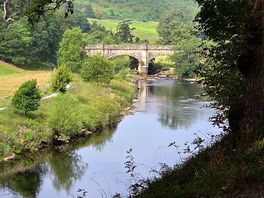 Scenery on the way to bolton abbey