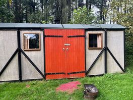 Outside view of pod