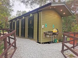 Toilet block