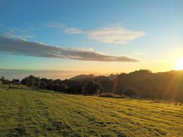 Beautiful sunrise views - loads of space
