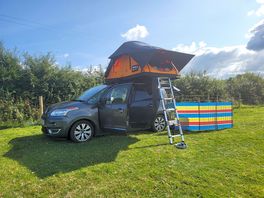 When qe arrived on site,set up in a few minutes.