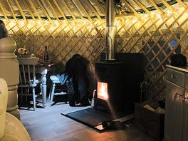 Cozy in the yurt