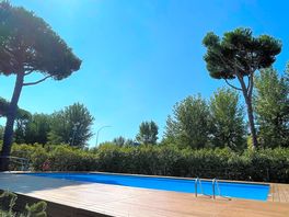 Pool sehr ruhig, sauber und schön