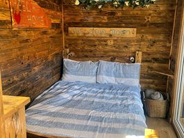 Bedroom - molly