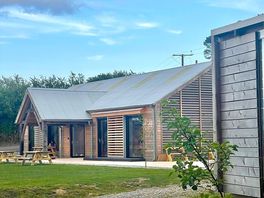 The beautiful soundproof centre, picnic tables, spacious, table tennis, football table, boardgames.