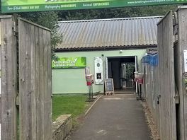 Zoo