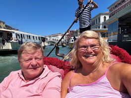 A great ride on a gondola down the old town & canal & grand canal it cost €90. great trip