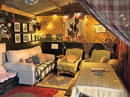 Very cosy!