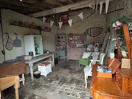 Vintage shop with honesty box