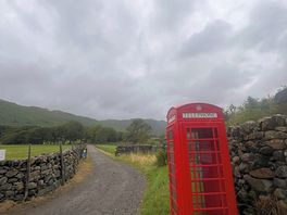 The start of a good hike to tongue pot for some wild swimming. a short walk from the campsite