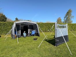 XL grass pitch with electric