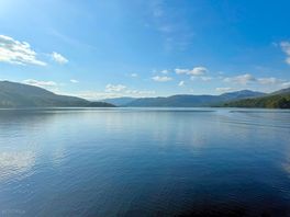 Boat trip on the loch