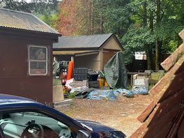 Our pod/ shed next to a noisy workshop.