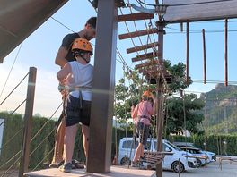 Parque multiaventuras